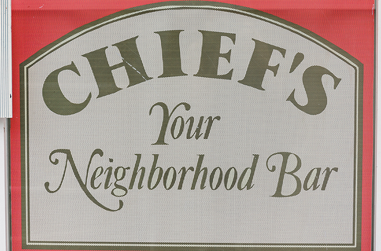 Chiefs_Door_Sihgnage_20200624-135832_1.jpg
